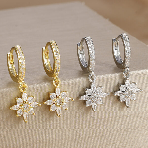 Diamond SUNFLOWER Earrings Fashion Exquisite Women - Image 2